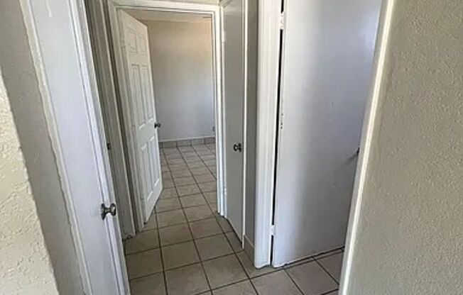 3 beds, 2 baths, 1,200 sqft, $2,650