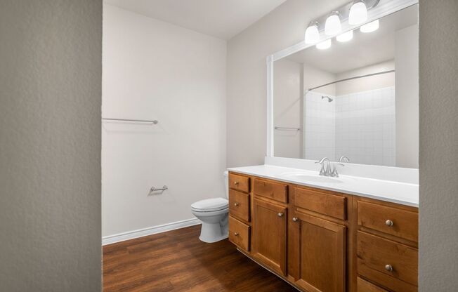 2 beds, 2 baths, 1,141 sqft, $2,102, Unit 01-129