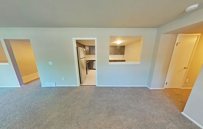 Remodeled 2 Bedroom, 2 Bathroom