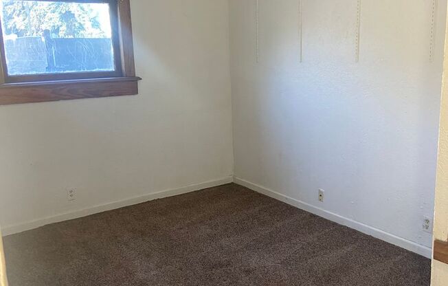 Studio, 1 bath, $995, Unit Remington615.5