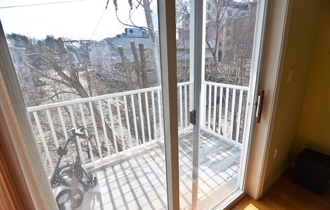 20 Cameron ST