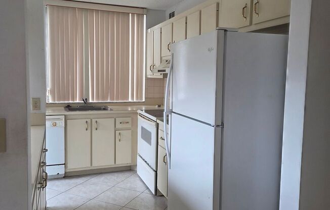 2 beds, 2 baths, 1,032 sqft, $1,995, Unit 4309