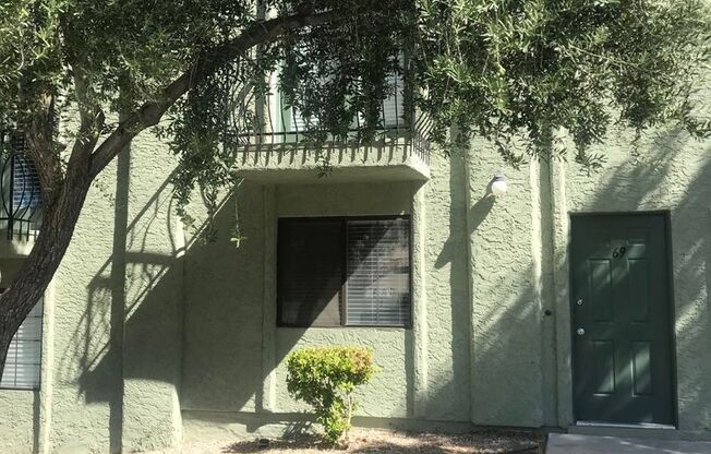 3 Bedroom 1.5 Bathroom  Near  East Lake Mead Blvd & North Hollywood