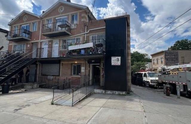 56 VERMONT ST