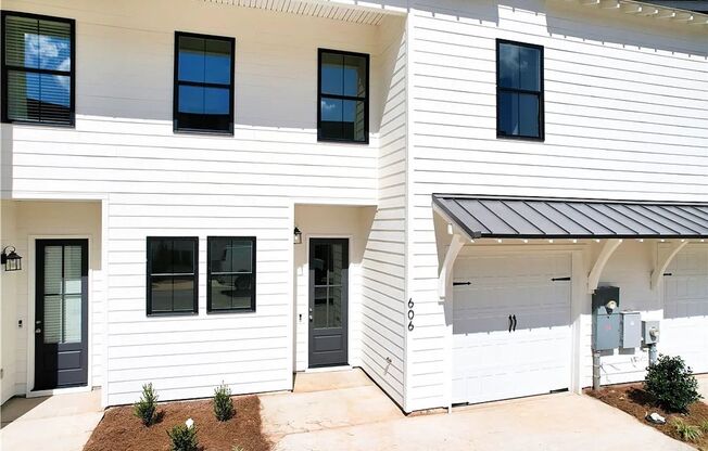 Owen's Crossing Townhome