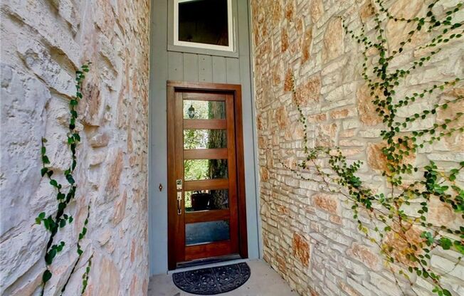 Barton Hillls 3 Bedroom Gem