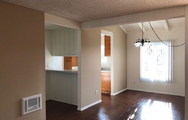 1 bed, 1 bath, 780 sqft, $2,375, Unit 36