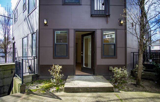15 NE 57 AVE