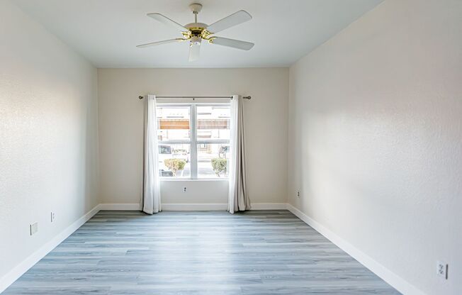 2 beds, 2 baths, $1,400, Unit # 1066
