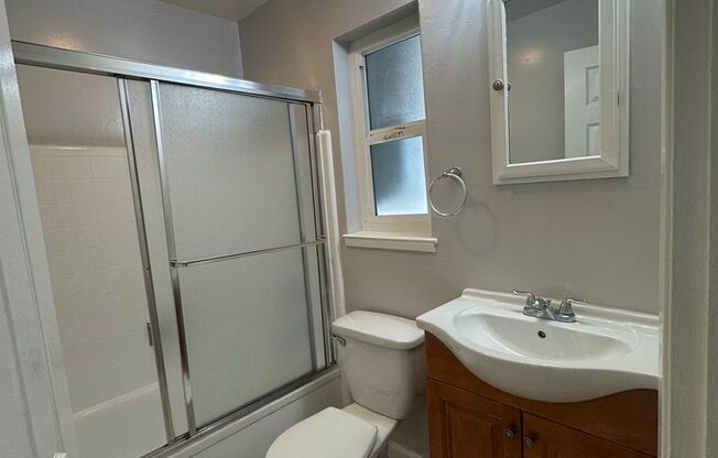 080 - 755/775 9th Ave