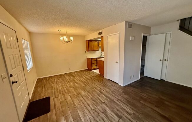 2 beds, 1.5 baths, $1,200, Unit # 146