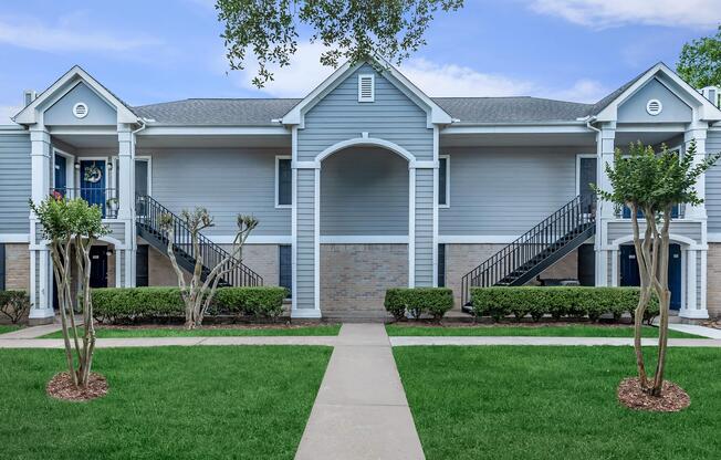 The Berkshire - Apartment Living in Houston, TX