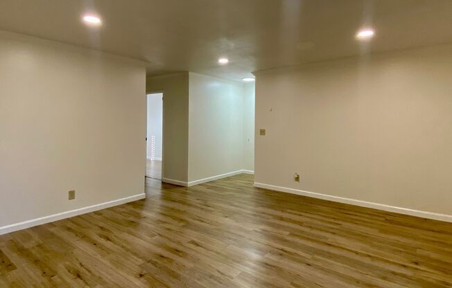 2 beds, 1 bath, $2,895, Unit # #I