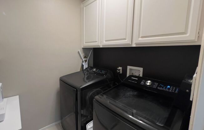 1 bed, 1 bath, $2,800