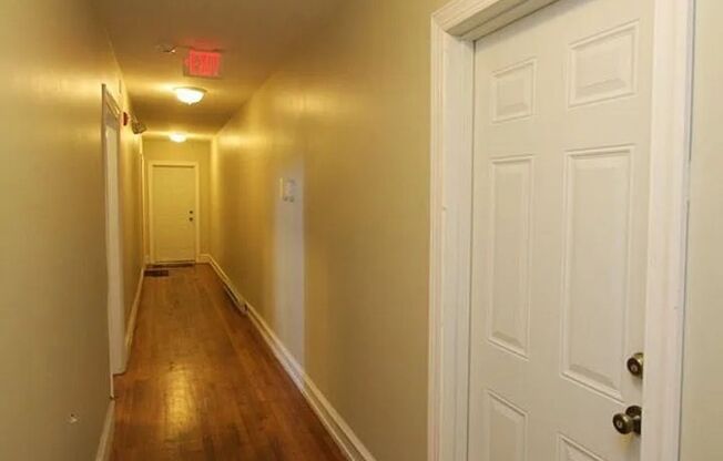 1260 Oak Lane