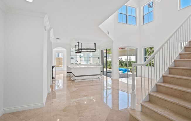 4-bedroom Single Family Home in Gated Community