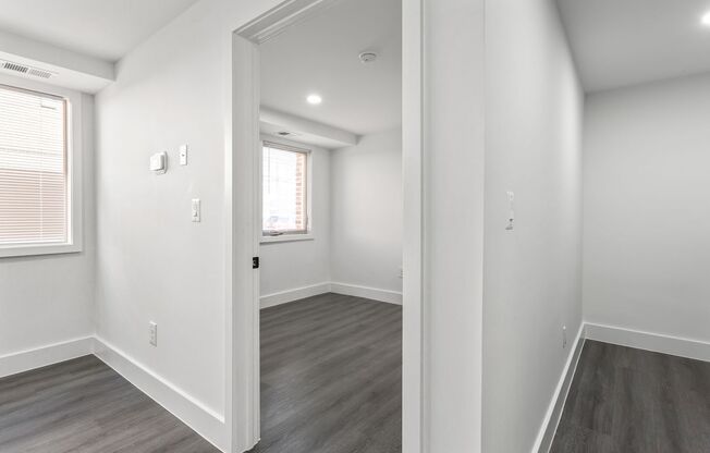 2 beds, 1 bath, 515 sqft, $2,500, Unit 1400-LL2