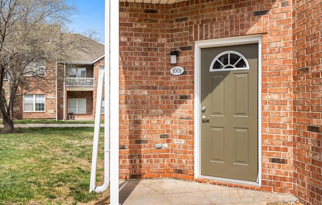 Home - Savoy Apartments - Overland Park, KS