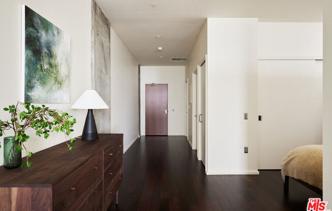 1 bed, 1 bath, 970 sqft, $3,500, Unit 1307