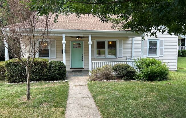 3 Bedroom | 2 Bath Raleigh Home Inside the 440 Beltline!