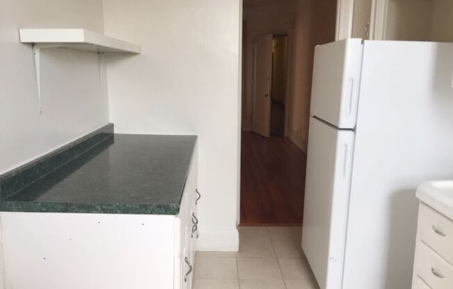 2 beds, 2 baths, 775 sqft, $1,875, Unit 610