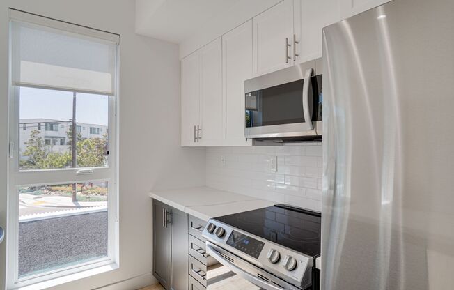 2 beds, 2 baths, 853 sqft, $3,795, Unit 229