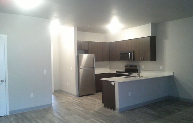 1 bed, 1 bath, 725 sqft, $1,395, Unit C306