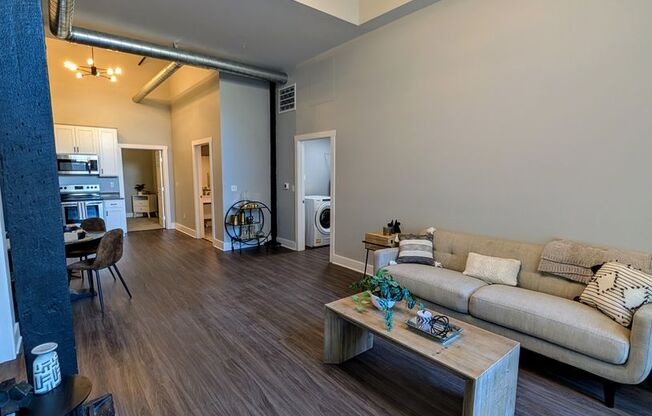 New South Side Apartments at 905 Bingham