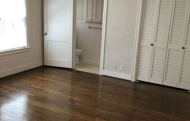 3 beds, 1.5 baths, 1,550 sqft, $1,500, Unit Apt A