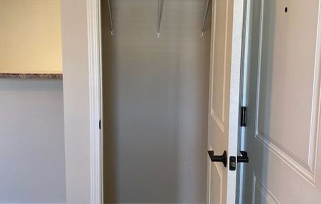 1 bed, 1 bath, 687 sqft, $775, Unit N23