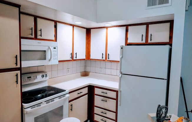 Venetian Place Condominium