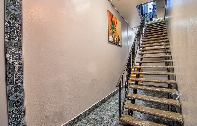 Studio, 1 bath, 196 sqft, $1,095, Unit 19