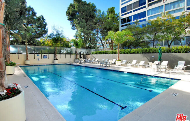 2 beds, 2 baths, 1,633 sqft, $9,500, Unit 702