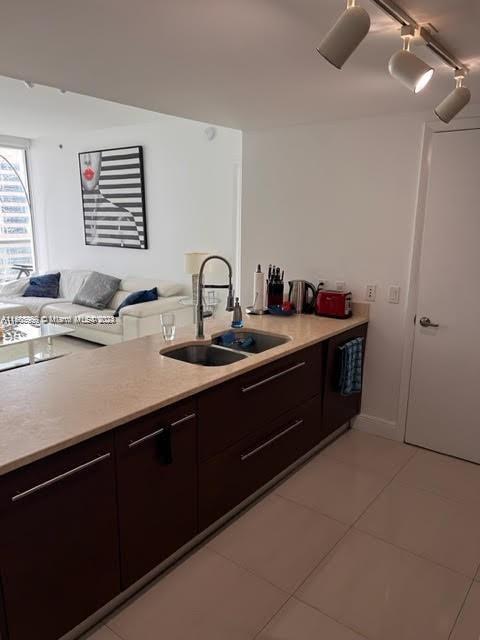 475 Brickell Ave