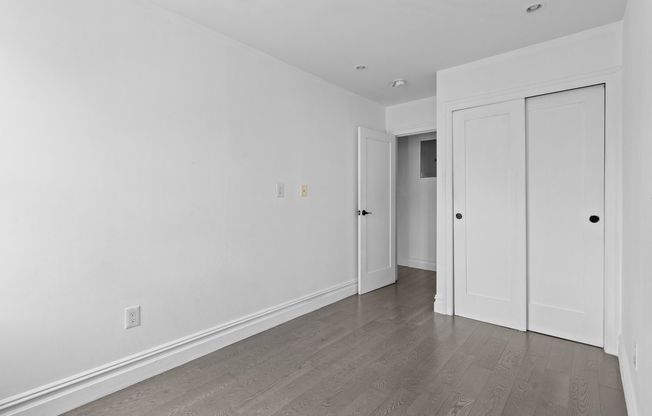 2 beds, 2 baths, $6,995, Unit 3A