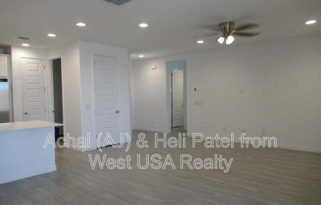 5834 N 90 DR