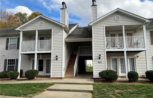 803 MOULTRIE CT