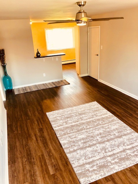 2 beds, 1 bath, 950 sqft, $1,575, Unit 6B