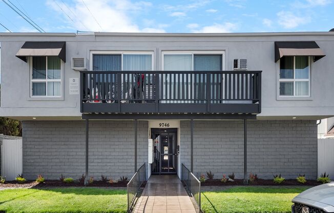 Park Apartments-Beautiful recently renovated