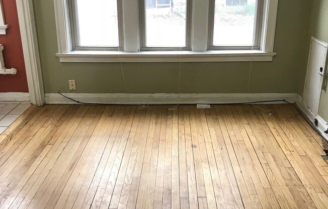 Studio, 1 bath, $825, Unit 08