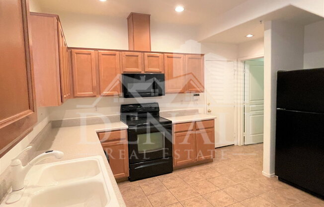 2 beds, 2.5 baths, 1,385 sqft, $1,995, Unit Unit 1114