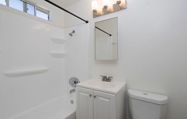 1 bed, 1 bath, $1,895, Unit 25