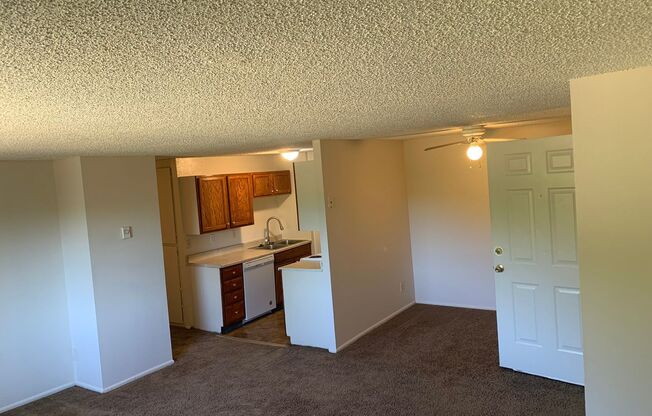 3 Bedroom/1 bath apartment, West Salem