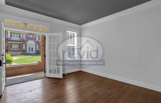 2 beds, 1 bath, 950 sqft, $995, Unit 308-3