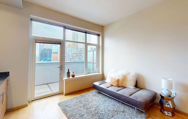 1 bed, 1 bath, 526 sqft, $2,150, Unit 806