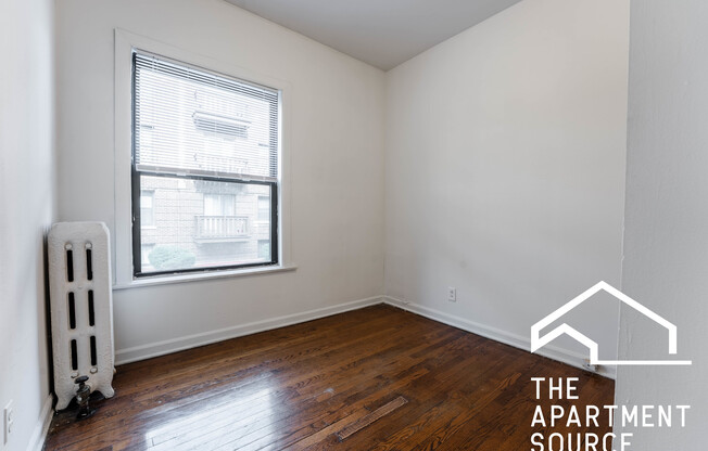 3026 N Halsted St, Chicago IL