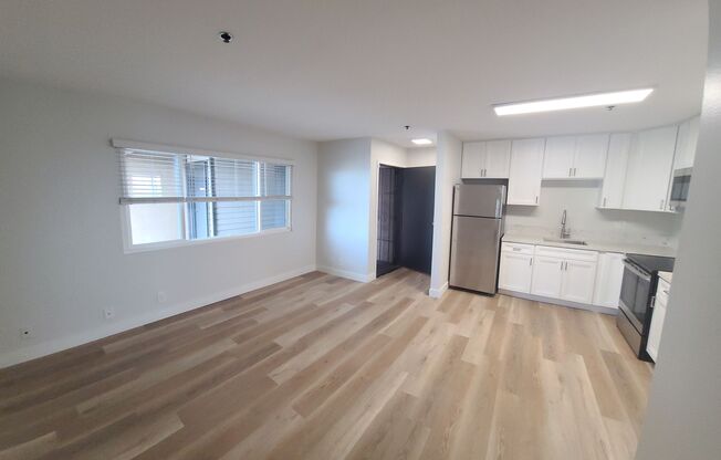 1 bed, 1 bath, 600 sqft, $1,795