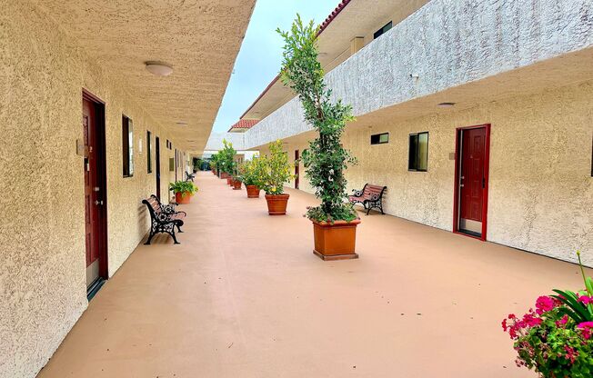 Royal Hazeltine Villas