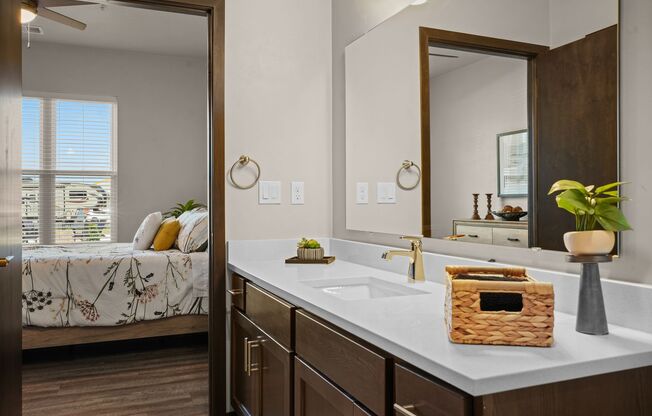 2 beds, 2 baths, 1,173 sqft, $2,090, Unit 840-313