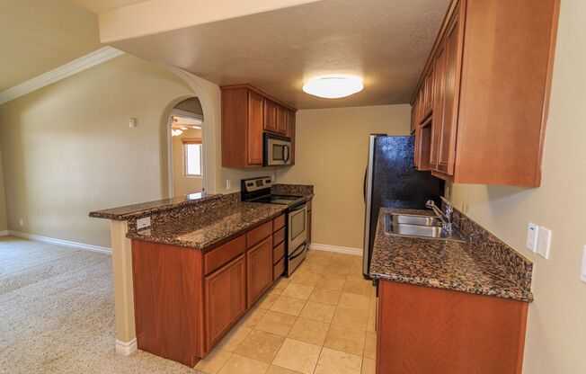 Awesome condo in gated community